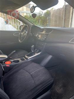 نیسان سێنترا